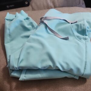 Figs Zamora Joggers In Fresh Aqua